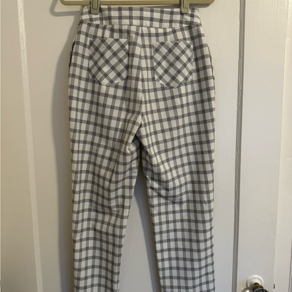 WeWoreWhat- Like New - previously DANIELLE BERNSTEIN brand - Picture 2 of 3